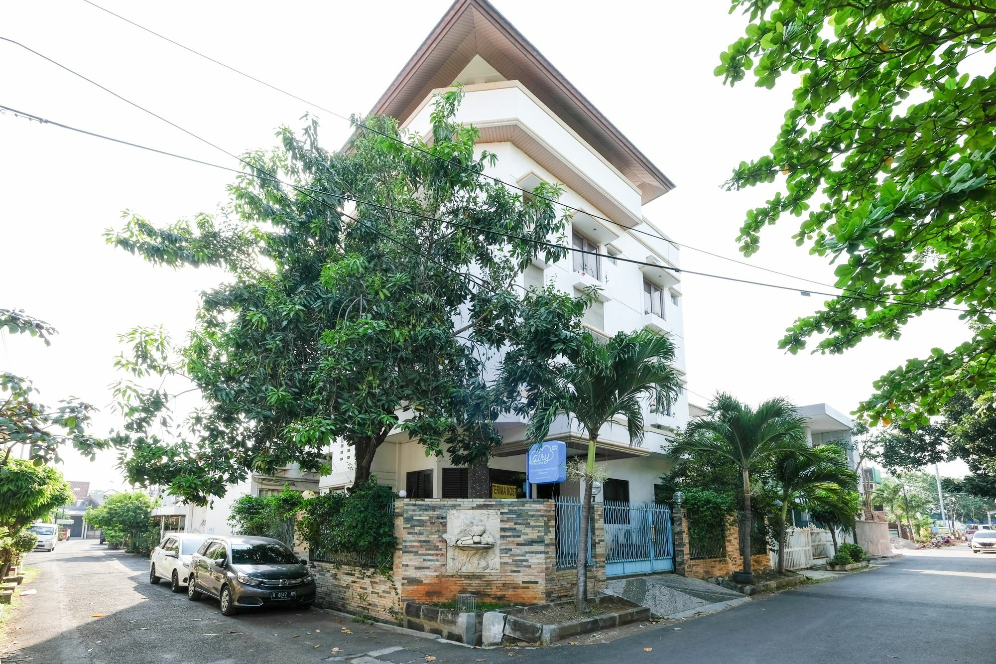 Reddoorz Near Simpang Lima Semarang